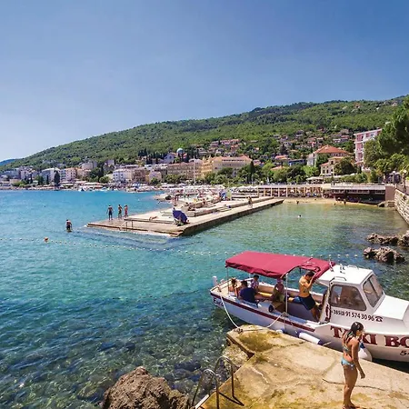 Casa vacanze Gorgeous In With Wifi Veprinac
