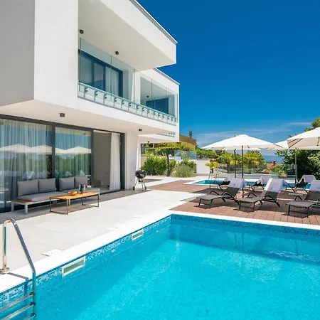 Casa vacanze Gorgeous In With Wifi Veprinac